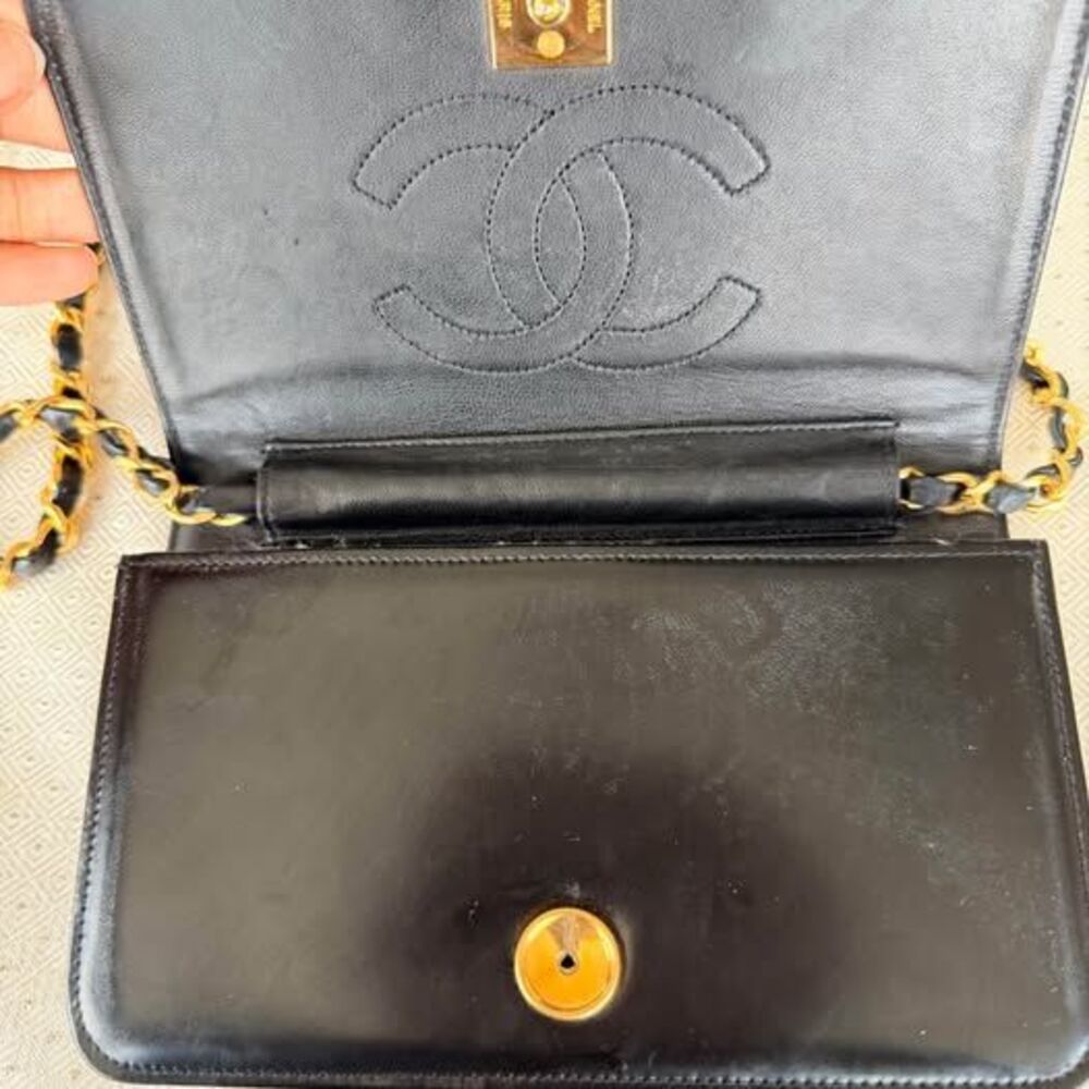 🖤👜 Chanel Flap bag Black CC Shoulder/ WOC Bag 24k gold hardware AUTHENTIC 😍 - Picture 10 of 11